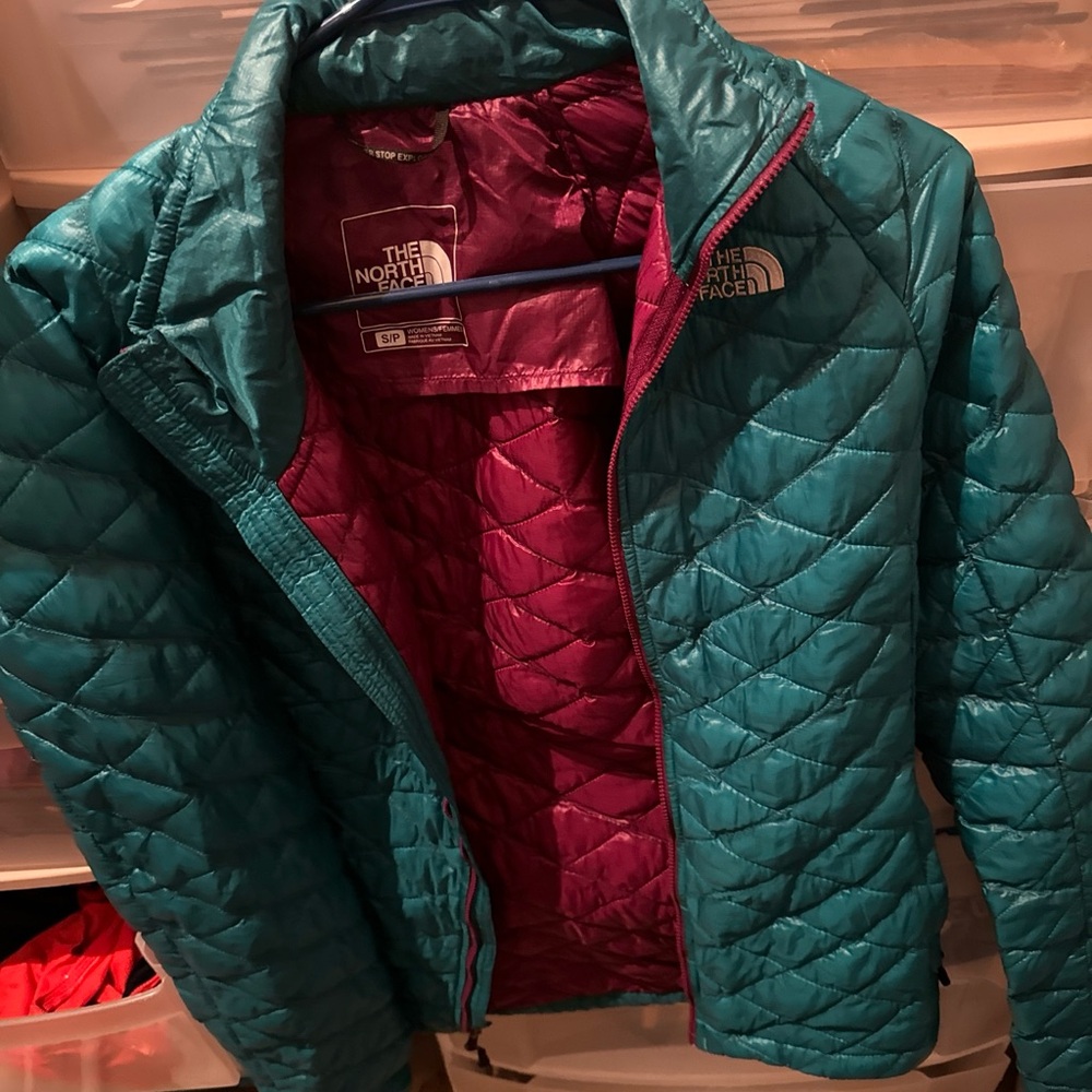 Women north face small jacket